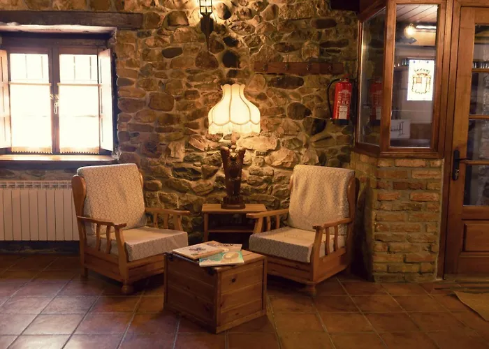 Hospederia La Bogadera * La Robla